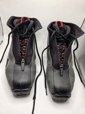 Fischer SNS Thinsulate Cross Country Ski Boots EU 40 Black